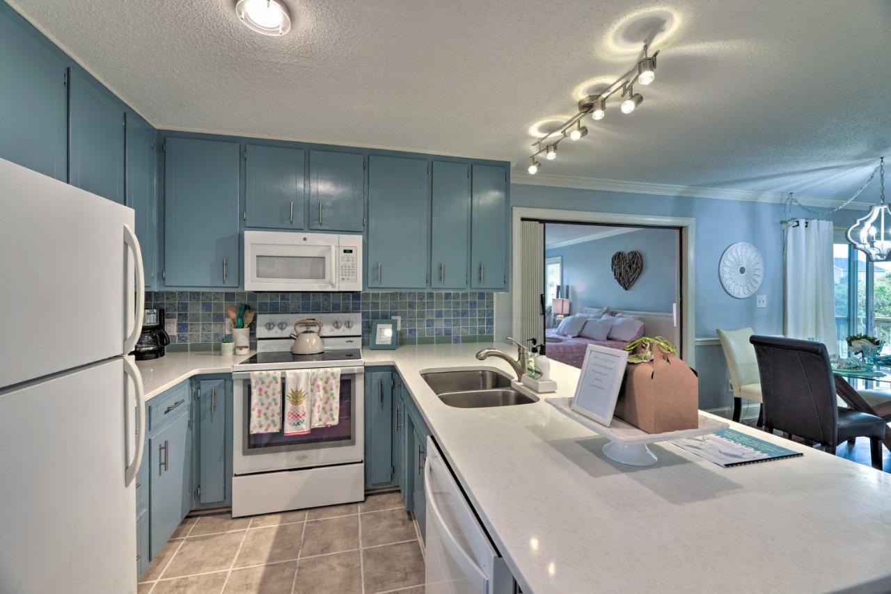 Bright Emerald Isle Condo With Private Beach Access! Exterior photo