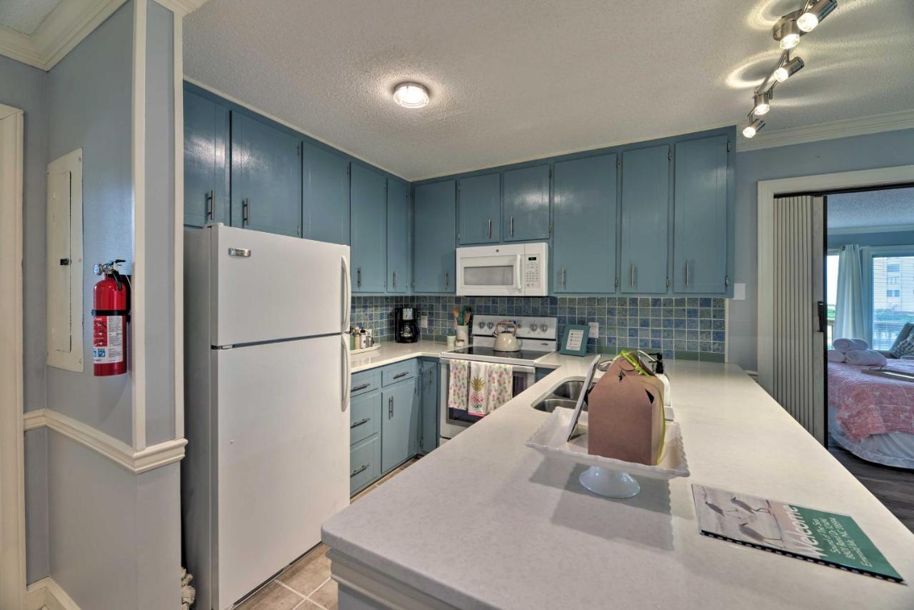 Bright Emerald Isle Condo With Private Beach Access! Exterior photo